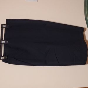 Jones New York vintage black wool skirtt size 12P